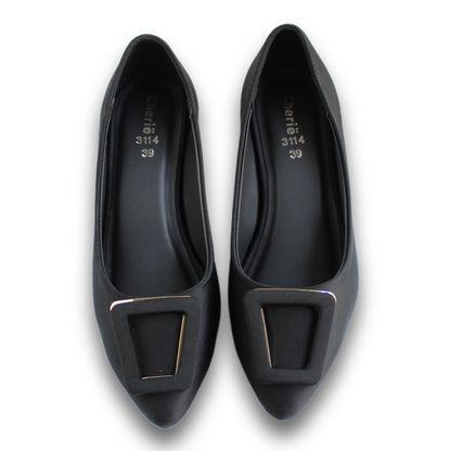 Buckle Detail Block-Heel Pump - GH 3114