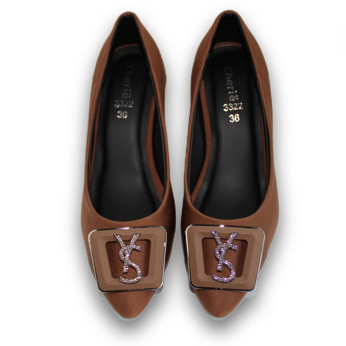 Emblem Buckle Block-Heel Pump - GH 3322