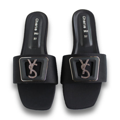 Emblem Buckle Flat Slide - UI 782